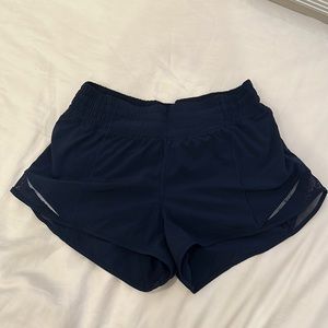 Lululemon Hotty Hot Shorts (high rise, 2.5”) in Navy